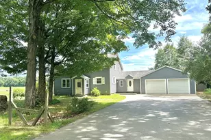 79 Caldwell Rd, Northfield, MA 01360 - Photo 1