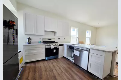 249-251 Highland Ave #1, Malden, MA 02148 - Photo 1
