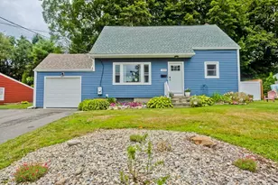 264 Poplar Ave, West Springfield, MA 01089 - Photo 1