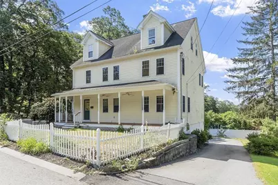21 High St, Ayer, MA 01432 - Photo 1