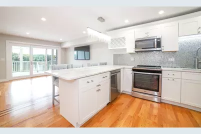 190 S Quinsigamond Ave #111, Shrewsbury, MA 01545 - Photo 1