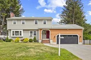 90 Rindo Park Dr, Lowell, MA 01851 - Photo 1