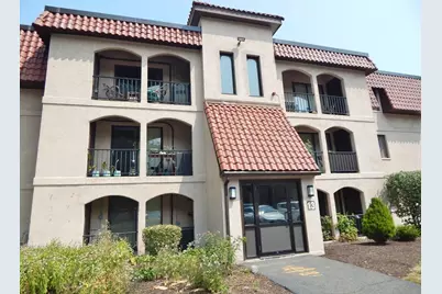 685 Oak St #13-2, Brockton, MA 02301 - Photo 1