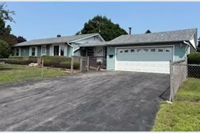 14 Squire Ln, Bellingham, MA 02019 - Photo 1