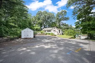 4 Bay Ridge Rd, Auburn, MA 01501 - Photo 1