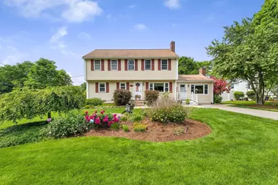 37 Maple Street, Medway, MA 02053 - Photo 1