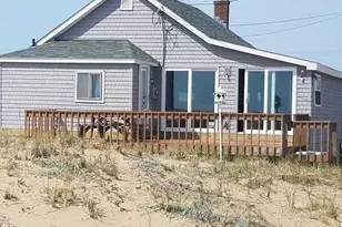 4 39th St, Newbury, MA 01951 - Photo 1