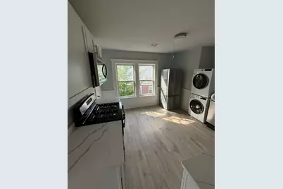 5 Winthrop St, Worcester, MA 01604 - Photo 1