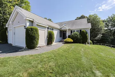 18 Carriage Path #18, Uxbridge, MA 01569 - Photo 1