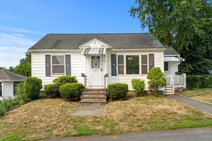 15 Perley St, Methuen, MA 01844 - Photo 1