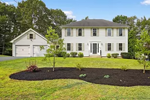 335 Chapel St, Holden, MA 01520 - Photo 1