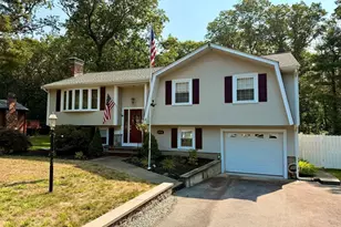 116 Cardinal Ct, Braintree, MA 02184 - Photo 1