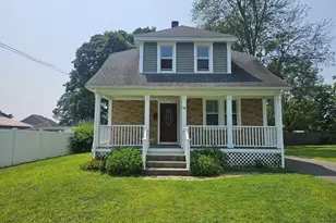 19 Harding St, Agawam, MA 01001 - Photo 1