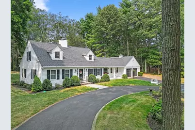 211 Circuit St, Hanover, MA 02339 - Photo 1