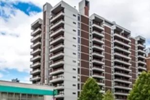 566 Commonwealth Ave, Boston, MA 02215 - Photo 1