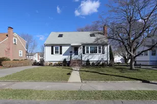 45 Redwood Dr, Norwood, MA 02062 - Photo 1