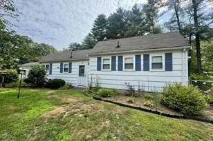 160 Center St, Hanover, MA 02339 - Photo 1