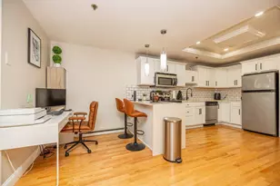 10 Beacon St, Woburn, MA 01801 - Photo 1