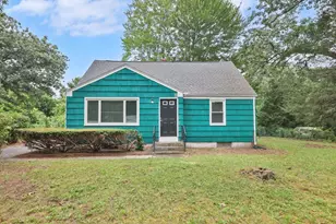 31 Cosgrove Ave, Agawam, MA 01001 - Photo 1