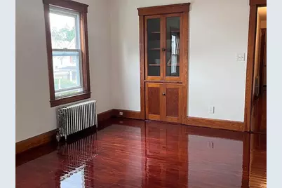 17 Washington St #1, Fitchburg, MA 01420 - Photo 1