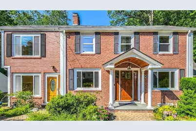 87 Woodward St #87, Newton, MA 02461 - Photo 1