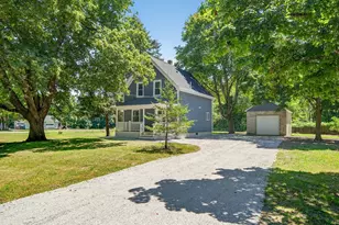 498 Tremont St, Taunton, MA 02780 - Photo 1