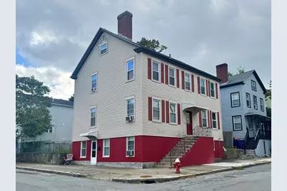 148 Maxfield St #1W, New Bedford, MA 02740 - Photo 1