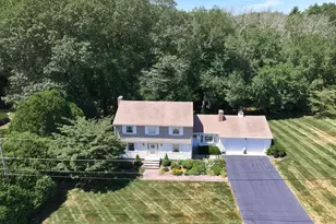 134 Briarbrook Dr, Seekonk, MA 02771 - Photo 1