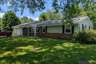 4 Allen Ln, Ipswich, MA 01938 - Photo 1