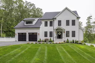 2 Ledgestone Rd, Douglas, MA 01516 - Photo 1