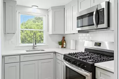 21 Petipas Ln #B, Randolph, MA 02368 - Photo 1