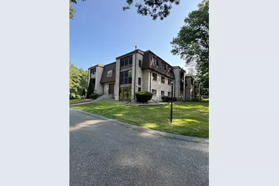 6 Greenbriar Drive #105, North Reading, MA 01864 - Photo 1