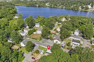 8 Marshall St, Billerica, MA 01821 - Photo 1