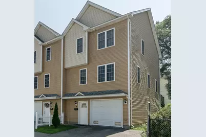 39 Sigel St, Worcester, MA 01610 - Photo 1