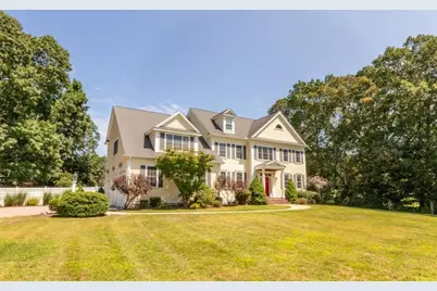 14 Essex Street, Norfolk, MA 02056 - Photo 1