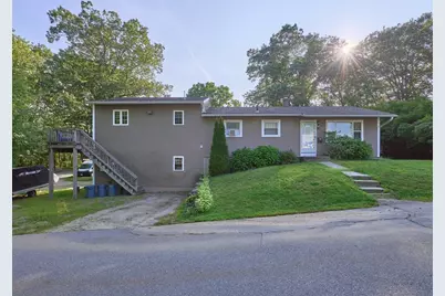 6 Pitcairn Ave, Leicester, MA 01524 - Photo 1