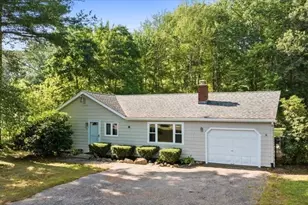 926 S Main St, Bellingham, MA 02019 - Photo 1