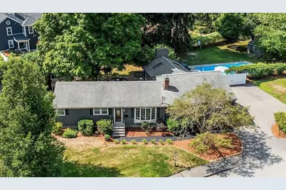 179 Helen Dr, Marlborough, MA 01752 - Photo 1