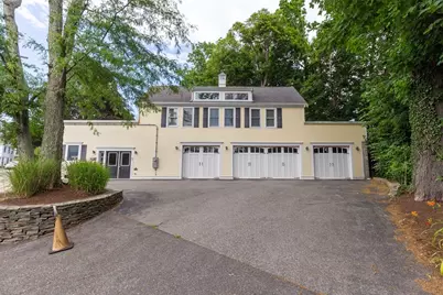 44 Russell St #R, Plymouth, MA 02360 - Photo 1