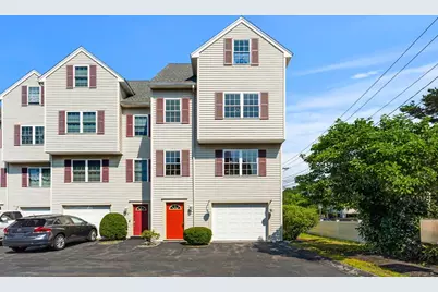 997 Main St #1, Wakefield, MA 01880 - Photo 1