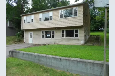 60 Freeman St, Bellingham, MA 02019 - Photo 1