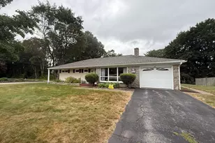 58 Lakeview Ave, Dudley, MA 01571 - Photo 1