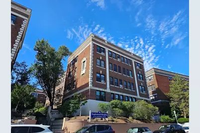 137 Englewood Ave #32, Boston, MA 02135 - Photo 1
