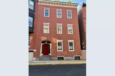 33 Winthrop St #2, Boston, MA 02129 - Photo 1