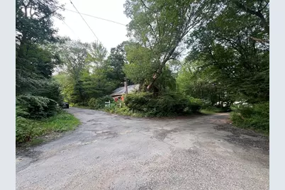 28 Hilltop Rd, Holbrook, MA 02343 - Photo 1
