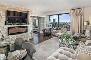 65 E India Row, Boston, MA 02110 - Photo 1