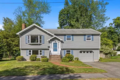 9 Hemlock Rd, Reading, MA 01867 - Photo 1