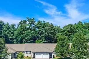 39 Pinecrest Dr, Chicopee, MA 01020 - Photo 1