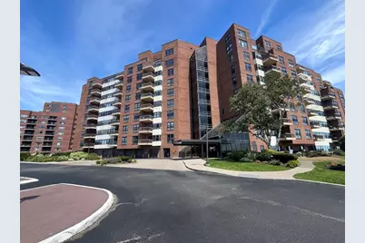 One Seal Harbor Rd #604, Winthrop, MA 02152 - Photo 1