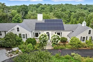 52 Wenham Rd, Topsfield, MA 01983 - Photo 1